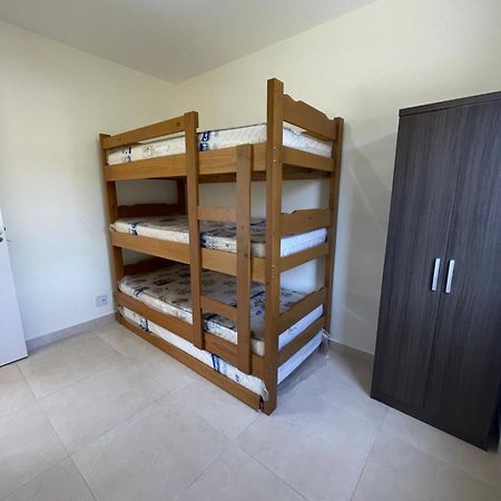 Apartamento Pratico A 850 Metros Da Praia Da Martim De Sa Caraguatatuba Eksteriør billede